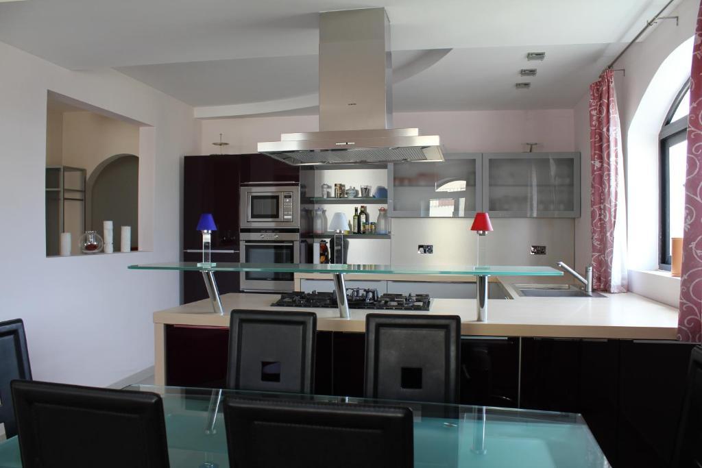 Bencini Apartments Gzira Quarto foto